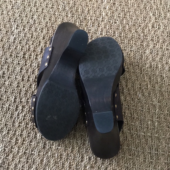 Lilly Pulitzer brown wedges - Picture 3 of 4